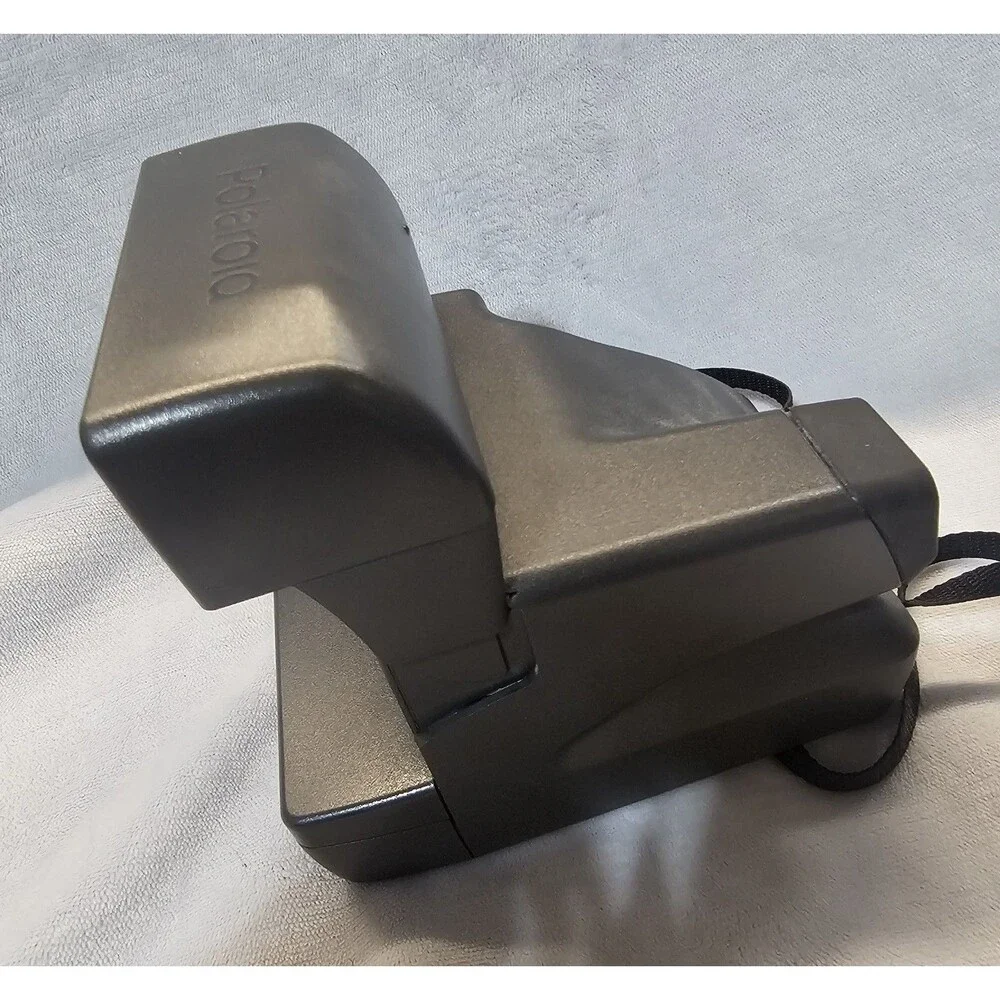Vintage Polaroid One Step Close Up 600 Film Instant Camera With Strap
